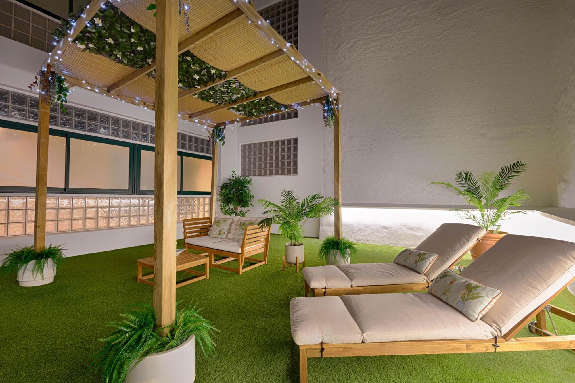 C30 Deluxe Studio With Terrace Into Cathedral Square Málaga Exterior foto